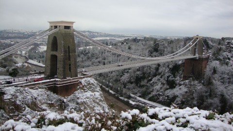 clifton_suspension_bridge_in_bristol_following_heavy_snowfall.jpg